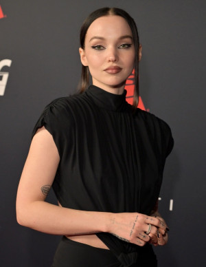 photos Dove Cameron 