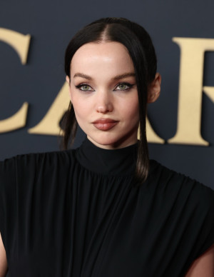 photos Dove Cameron 