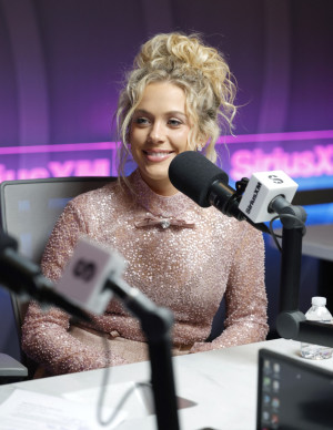 photos Megan Moroney