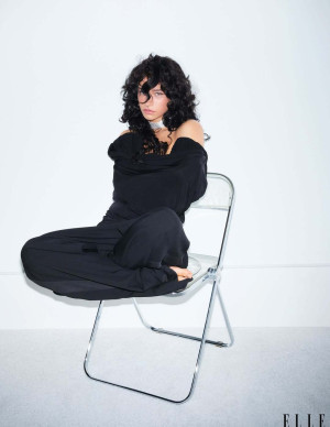 photos Odessa A'zion