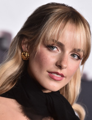 photos Mckenna Grace