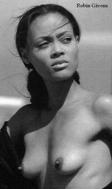 Actrices. r. Robin Givens nue. 